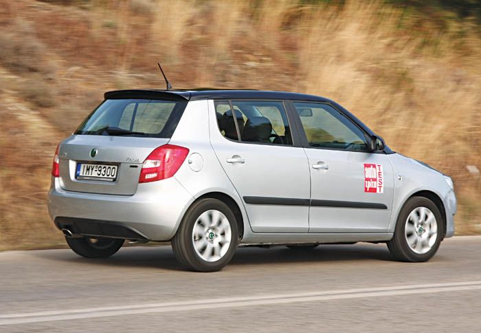 Η οδική συμπεριφορά της Fabia 1,2 ΤSI 86 PS συνδυάζει με επιτυχία την άνεση και την ασφάλεια.